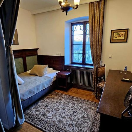 Zamek Rzucewo Bed & Breakfast Exterior photo